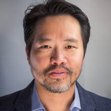 6290-konrad-h-ng-md-headshot