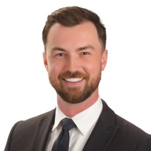 6450-blake-evans-md-headshot