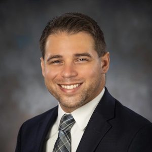 6471-michael-alvarado-md-headshot