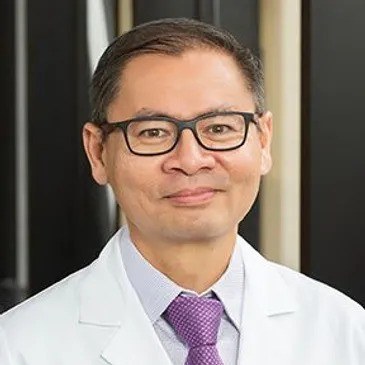 6518-leslie-chan-md-headshot