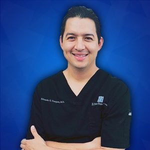 6562-eduardo-g-vazquez-md-headshot