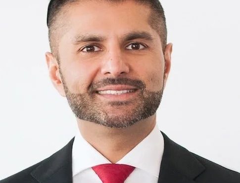 6568-umar-mahmood-do-headshot