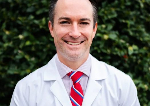 6607-joshua-smith-md-headshot