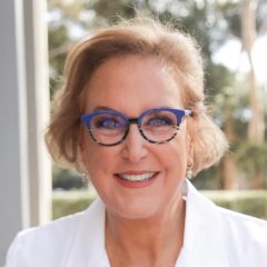 6761-lisa-b-barr-md-headshot