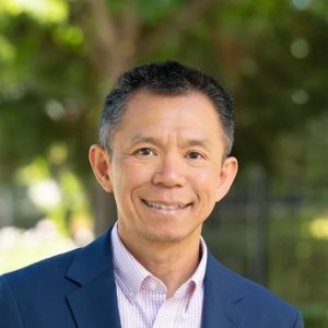 6776-alex-h-phan-md-headshot