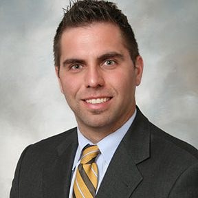 6799-daniel-moyse-md-headshot