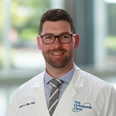 6801-richard-c-sims-md-headshot