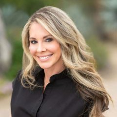 6900-brooke-blumetti-do-headshot