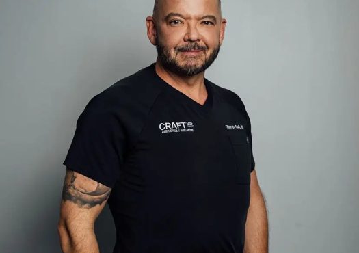 6924-randall-o-craft-md-headshot