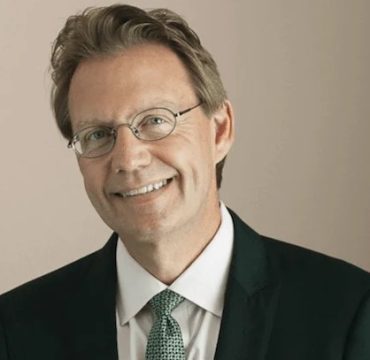Ben J. Childers, MD, FACS, plastic surgeon in Riverside